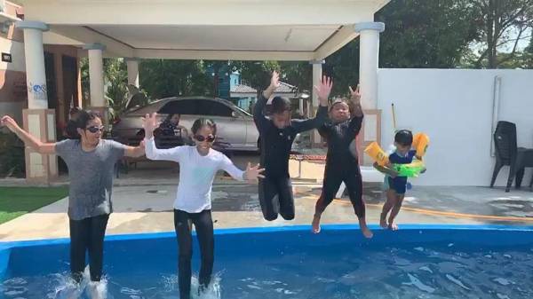 SHA GATHERING ALOR GAJAH BUNGALOW A FAMOSA