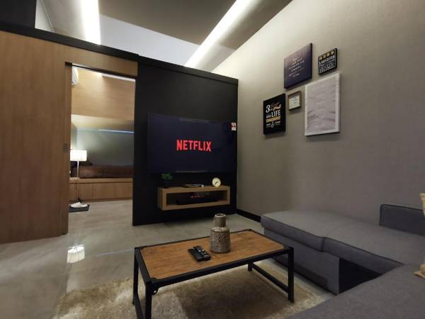 ATTIC Seaview Luxury & Premium Studio[NETFLIX]#18