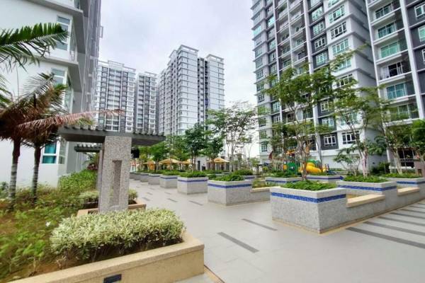 OYO Home 90206 Parkland Residence Condominium Melaka
