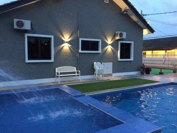 MELAKA BEACH VILLA ( A TYPE )