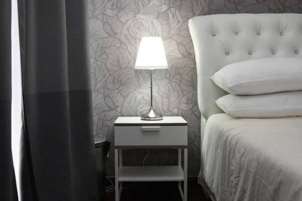 Silverscape Family Studio Suite