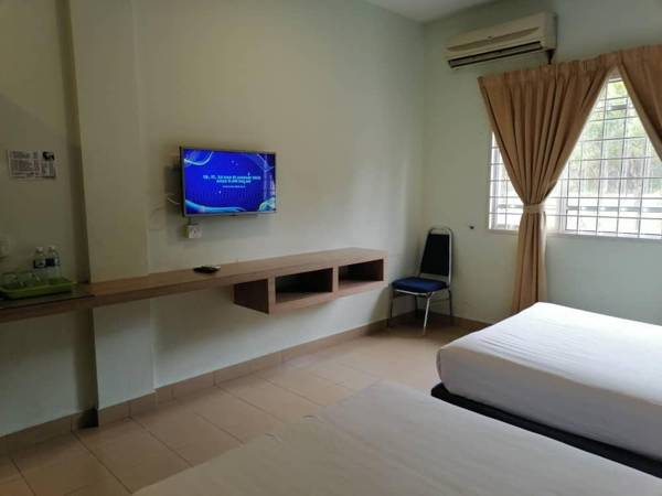 S2 Hotel
