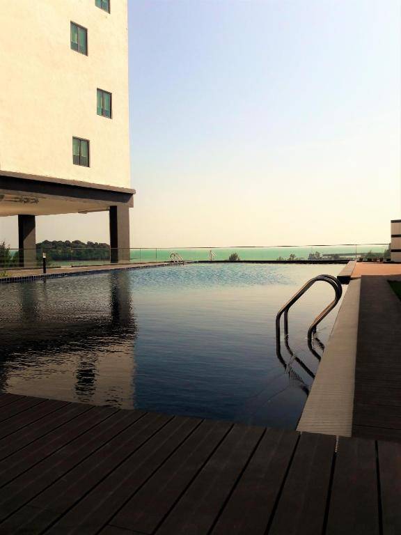 D'Wharf Hotel & Serviced Residence