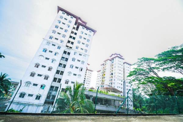 OYO Home 90466 JC Sunshine Bay Resort Apartment Port Dickson