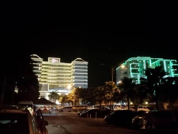 Lexxis Seaview Gateway