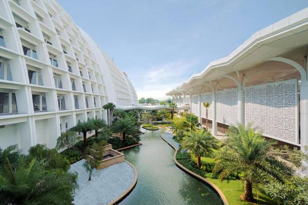 Movenpick Hotel & Convention Centre KLIA