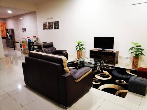 A&D Home-stay @Kota Warisan Sepang (KLIA 15 min)
