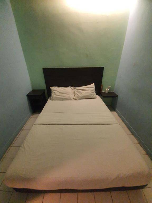 SPOT ON 89698 Budget Inn Hotel