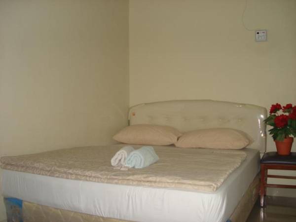 Kameleoon Travellers Lodge