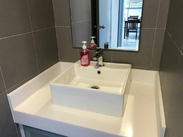 Summer Suites Studios