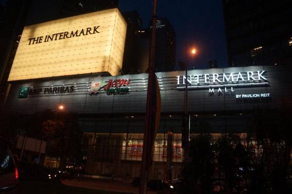 M city Amazing Lake View KLCC