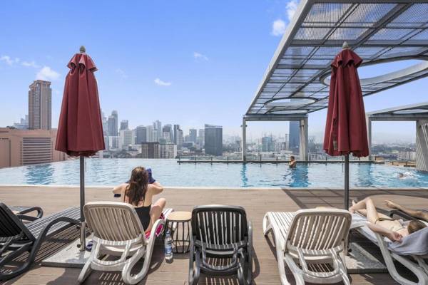 Greystone Haus D' Majestic Place