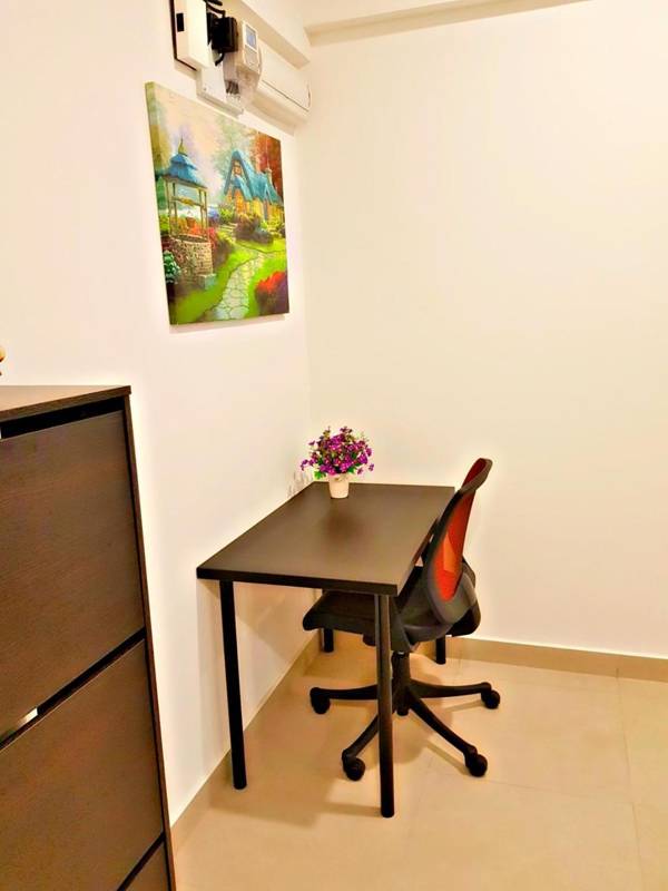 Workspace - Flexus Studio Suite B