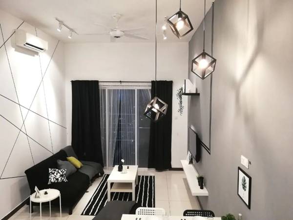 Puchong Skypod 8-10pax Walk IOIMall 10min Sunway