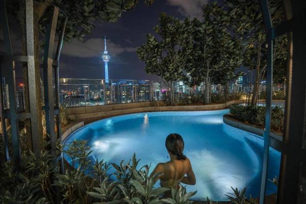 The Robertson by White Forest Suites