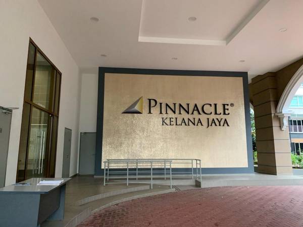 Kyra Duplex Studio @ Pinnacle Kelana Jaya WIFI