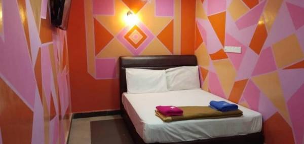 DE GLORY HOTEL USJ 21