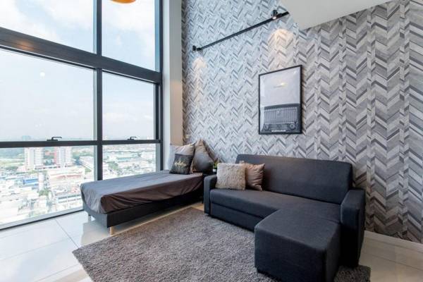 Stylish Cool Duplex 8mins to Sunway 6pax20-08