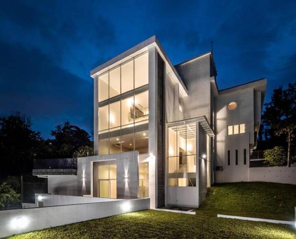 Changkat Duta Luxury Villas