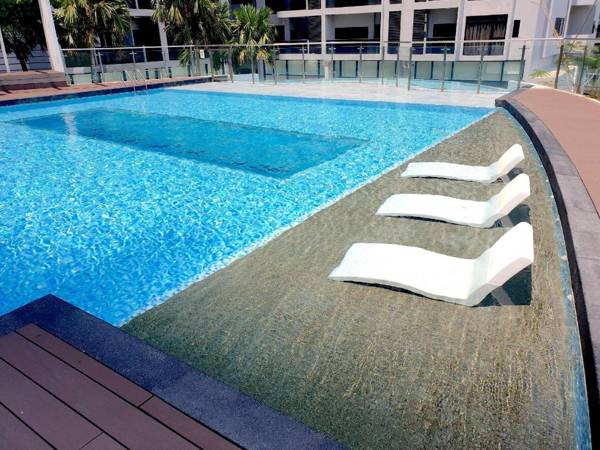 Bandar Sunway  D'Latour near Taylor's University!