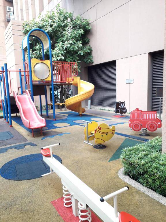 Golden Dream Service Suite at Times Square