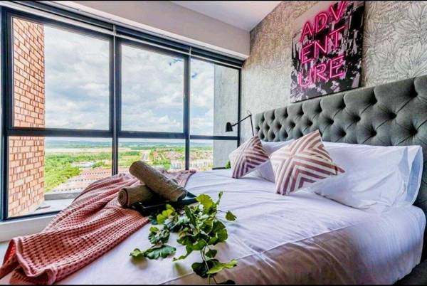 Glorybnb@BellSuites  #XiamenUniMalaysia/WiFi/Ntflx