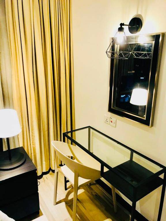 Elements service suite@ Times Square