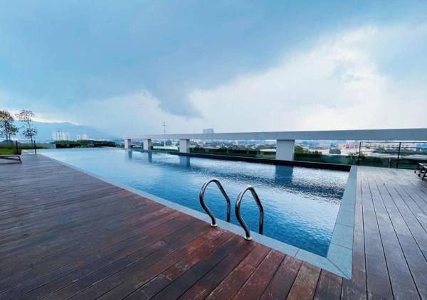 Comfy Family Suite 3 Bedrooms @ Menjalara