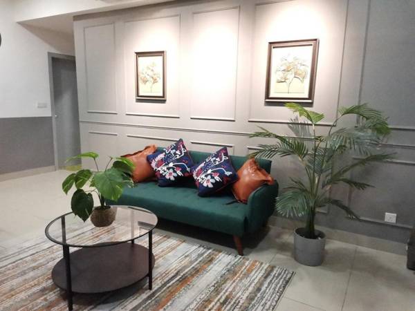 HIJAU Geniehome 2BR 99mbps WIFI UtropolisShah Alam