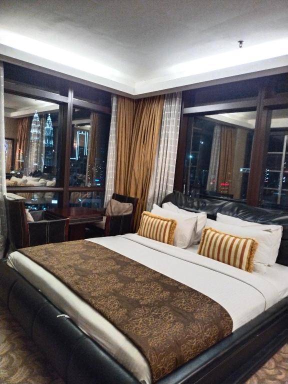 Berjaya Times Square Grand Service Suite