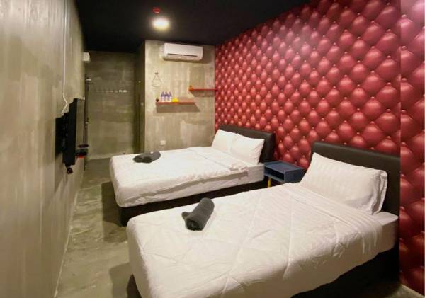 Eman Cottage@KIP Sentral KLIA1 & KLIA2