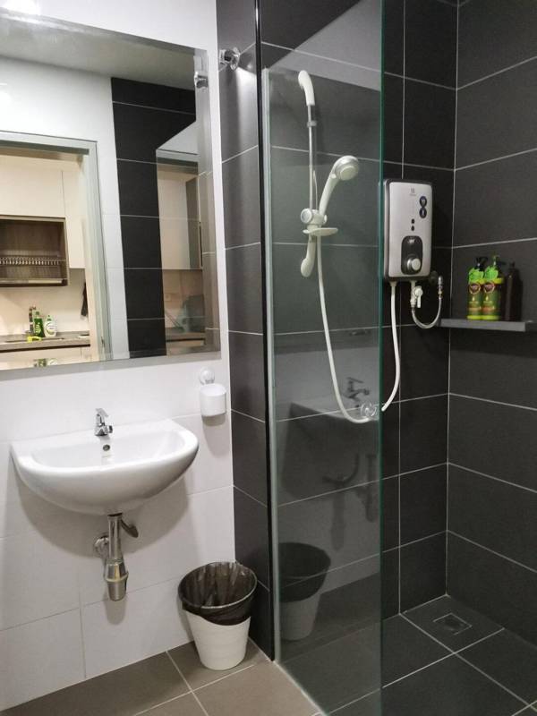 HIJAU - Geniehome Studio @Utropolis Shah Alam