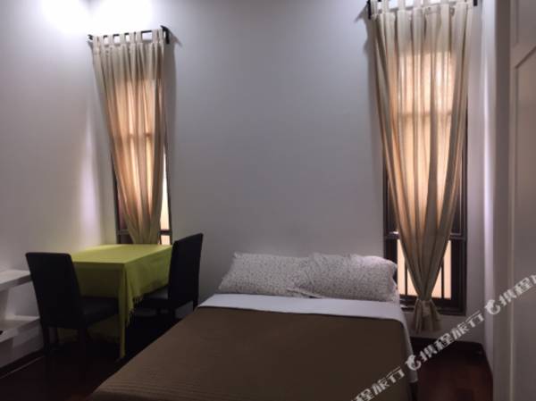 Desa Gardens Guest House Kuala Lumpur