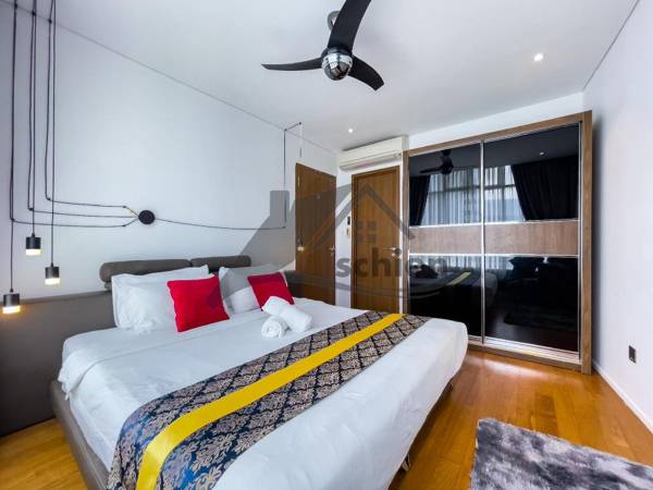 COZY SUITES @ VORTEX