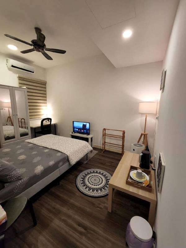 SweetScape@Urbano -  Room for Business or Leisure