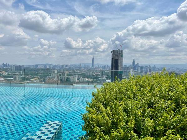 The Chantalle @ EkoCheras by White Forest Duplex