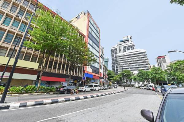 OYO 90572 J Hostels Jalan Ampang