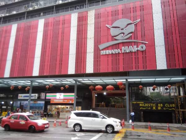 KL Rina’s Best Homestay at Menara Hai O