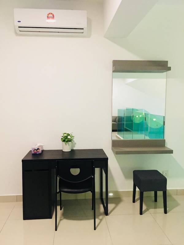 The Luxe Duplex @ Evo Soho Suites