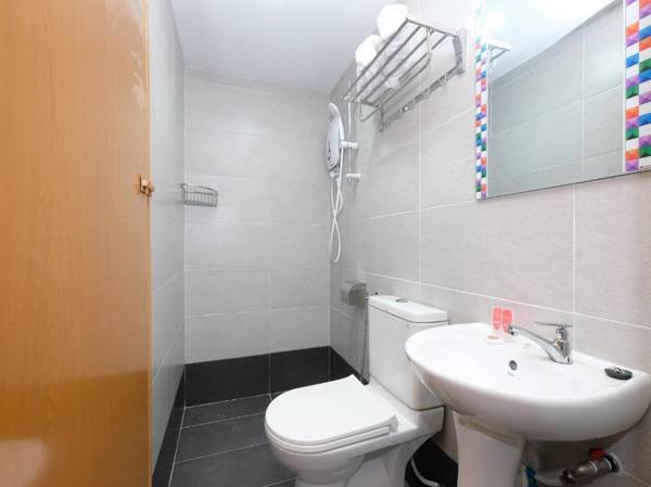 OYO 44043 First Garden Hotel