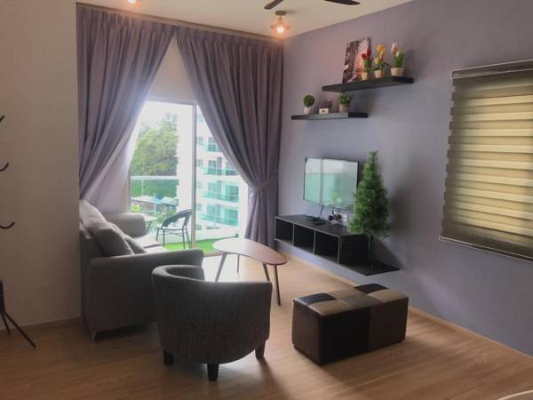 Leo's Home Stay @QUINTET (Wi-Fi Ready)