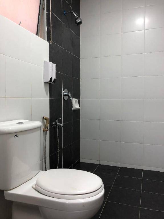 DreamScape Studio @ Golden Hill Cameron