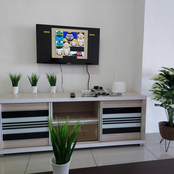 Infinity 3 @ Swimming Pool @ 13 Pax Free Wifi