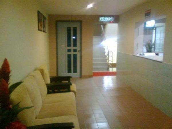 Budget & Comfort Hostel Kuching