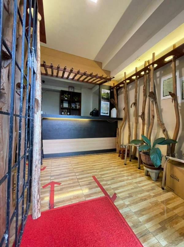 RAINFOREST Budget Stay