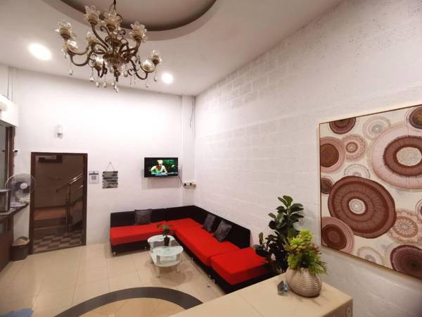 City Stay Kuching @ 308 Super King Bed with TVBox