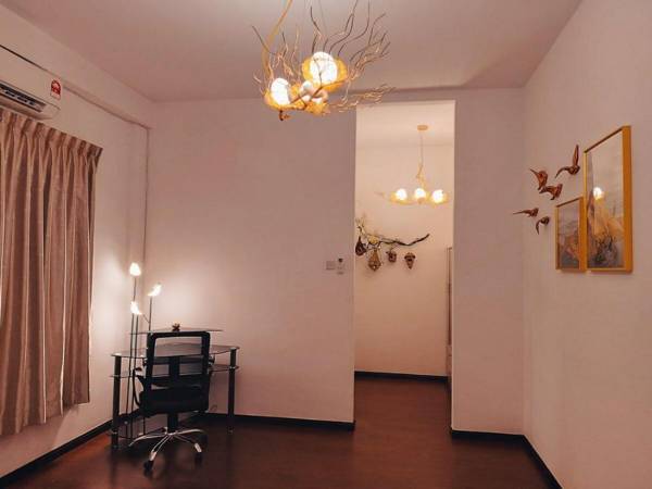 Workspace - Cheerful house with plenty of parking (8-10pax)