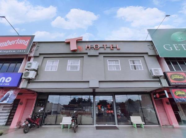 T Hotel Tandop