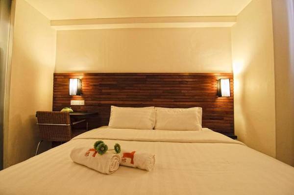T Hotel Tandop