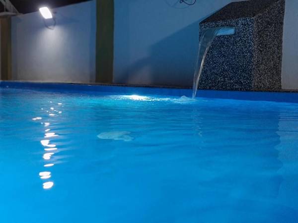Rest n Splash by Home Stay Cikgu D'Inapan Kijang